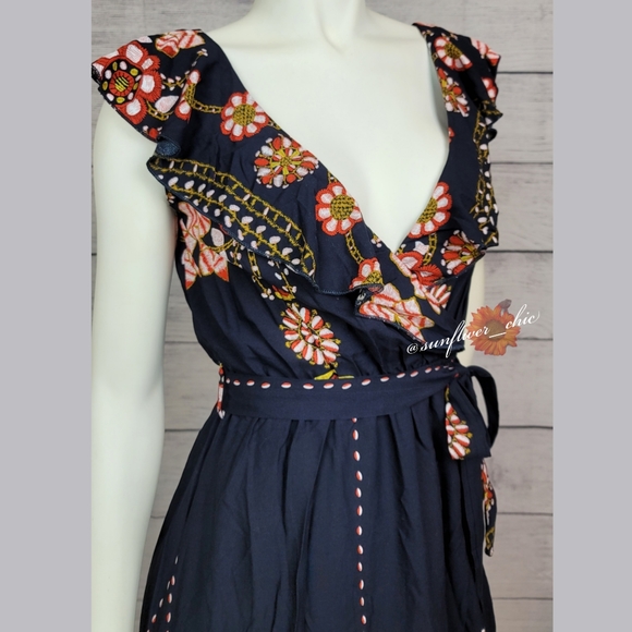 M LEFT!! [NEW] Ruffle Wrap Boho Dress - Picture 8 of 16